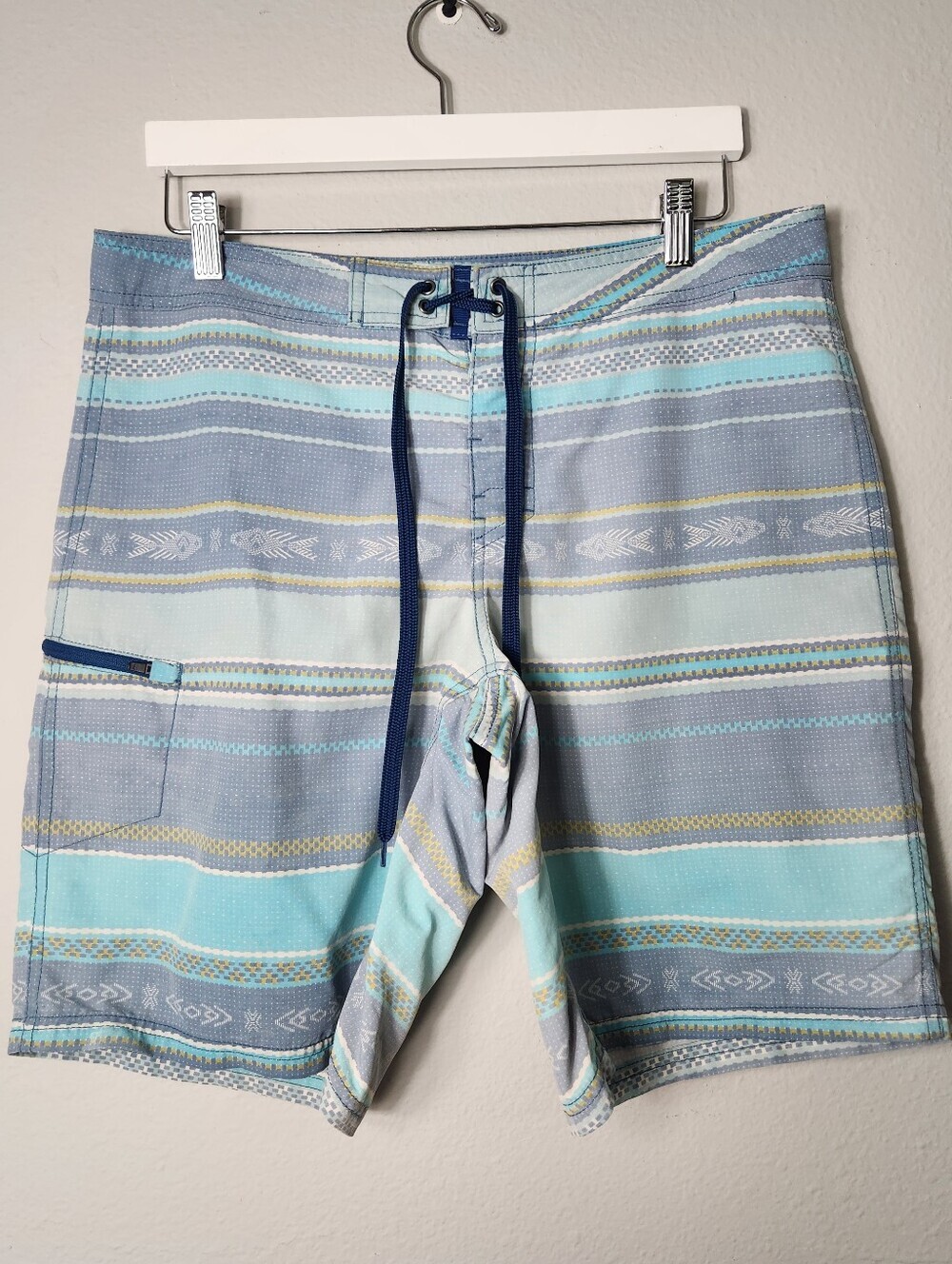 Toad&Co Mens |32| Blue Patterned Cetacean Trunk Board 9.5" Short 